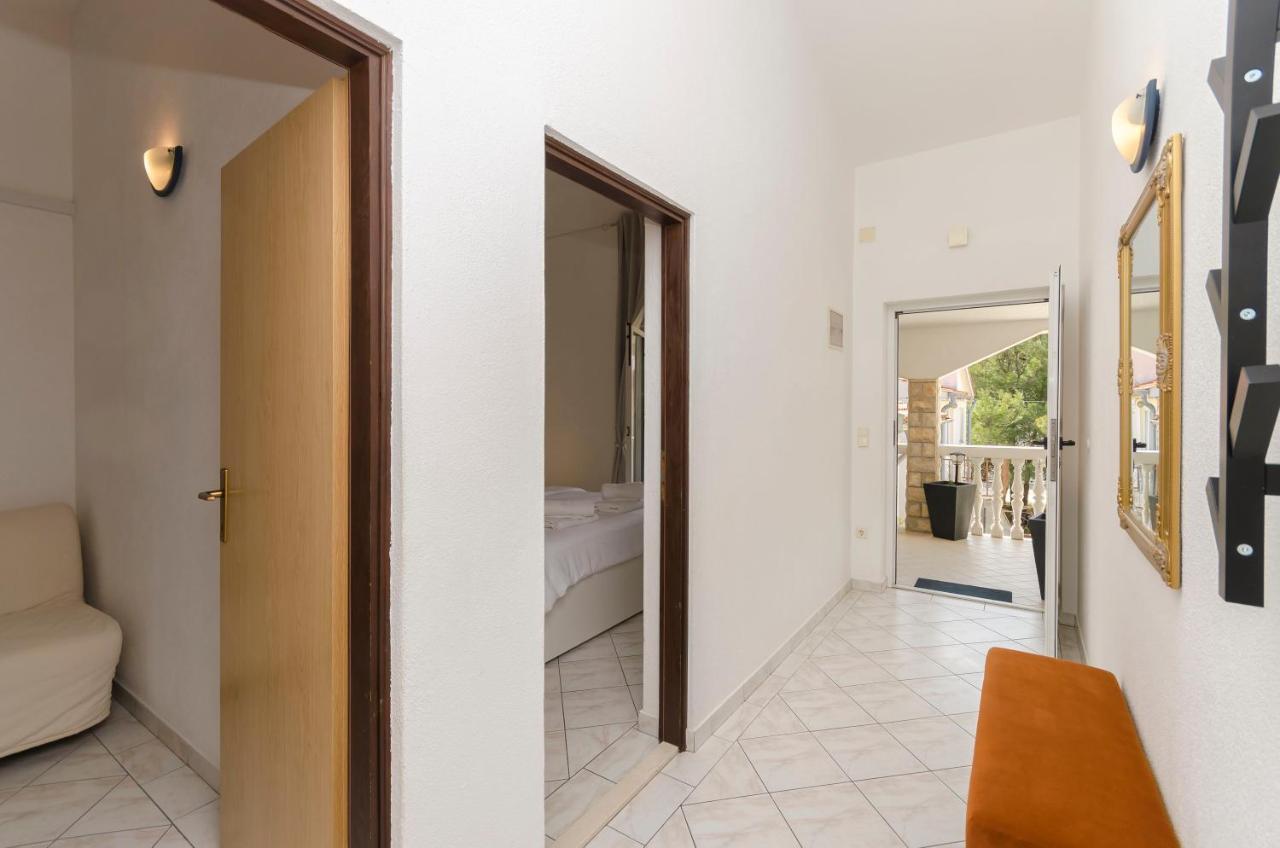 Apartments Anton Vodice Exterior photo